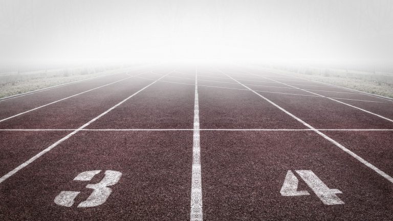 Die 7 besten Fußballformationen erklärt: 4-3-3 vs 4-4-2